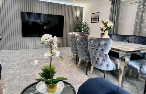 Lux 7 Bedroom residence - Photo 76