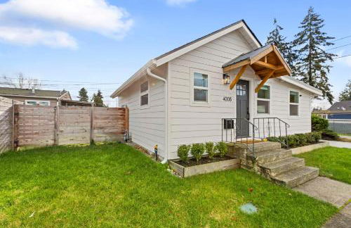 Cozy Bungalow Home 2br, 1ba - 9 min to Tacoma Dome - Foto 23