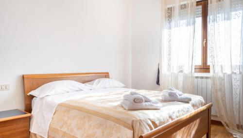 GuestHost - Bright Apartment with Terrace x6 - Photo 4