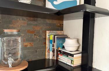 Ground-level bed bath house1mi to the beach sleep8 - Foto 15