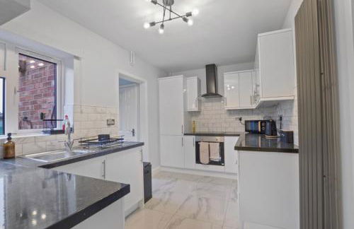 Stylish 3-Bed Countryside House, Peace & Privacy - Foto 12