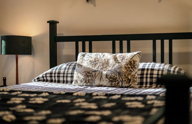 Singing Pines in Marla Bay - Walk to Lake! - Foto 9