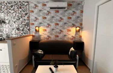 R10 Trabajo Descanso Premium Junto a Metro Madrid - Photo 6