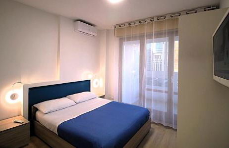 Naples Stay Inn - close to metro & all connections - Photo 21