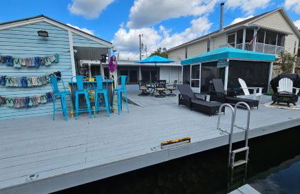 Wet Feet Retreat at Weeki Wachee, The Perfect Riverfront Escape - Foto 16