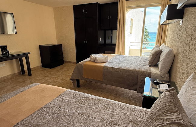 Luciana Hotel & Beach Club - Photo 13