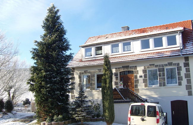 Stilvolle Wohnung in Stormbruch mit Garten - Photo 1