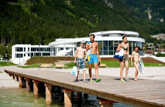 Charming Holiday Home in Maurach am Achensee - Foto 34