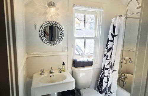 Historic 4 bedroom Victorian Home in Downtown Georgetown - Foto 33