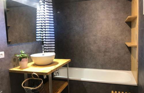 Studio en résidence avec parking - Photo 10