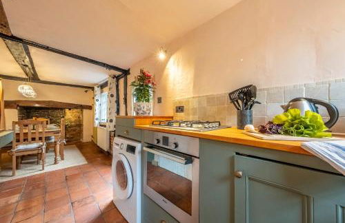 Medieval cottage in rural village - Duke's Lodge - Photo 16