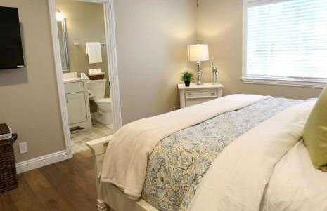 Classy 4 Bedroom 3 Bath Pool Home 3/4 Mile Walk To Disney - Foto 29