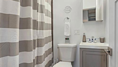 3BR Apt in Logan Square Walkable to Highlights - Central Park S6 - Foto 3