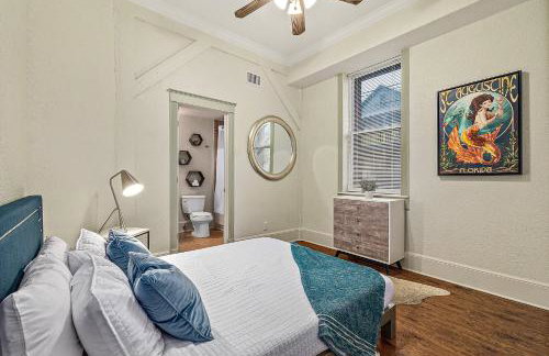 The Ray- 1st Floor Charming Condo- Walk to Downtown - Foto 25