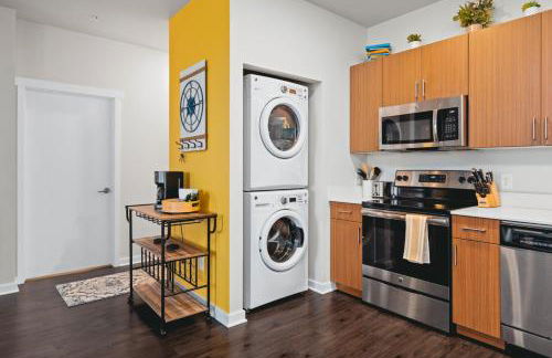 NEW Shoreline 401 2BR Condo Near Downtown and Bay - Foto 39