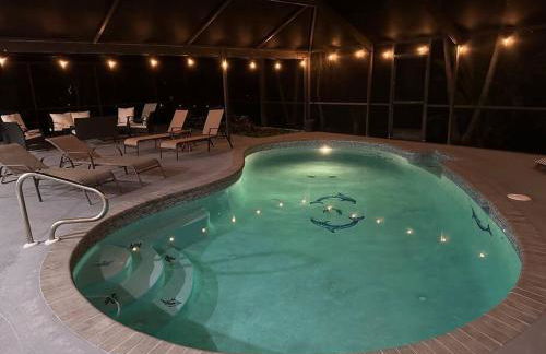 3BR With HUGE 2k sq ft Lanai & Seasonally Heated Pool - Foto 9