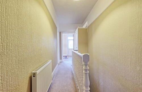 Cosy 2 Bedroom Flat Near Westcliff On Sea Beach & Hamlet Court Road - Foto 6