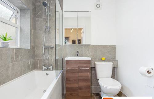 Darwin House -Gainsborough Luxury Contractor Home From Home & Family Getaway - Foto 9