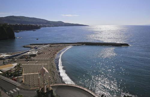 Sorrento dream home - Photo 4