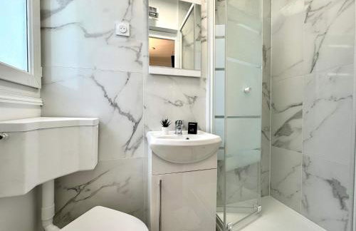 New 143 Suite La Rochelle - Cosy Apartment Paris Center - Photo 5