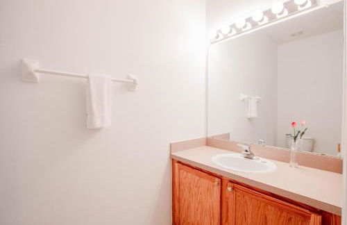Berkley Lake Townhomes - Foto 13
