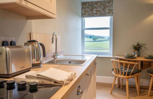 Monsal Trail Apartment A, Bakewell - Photo 29