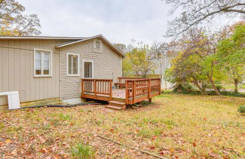 Walk Downtown Takoma Park Escape with Large Yard! - Foto 26