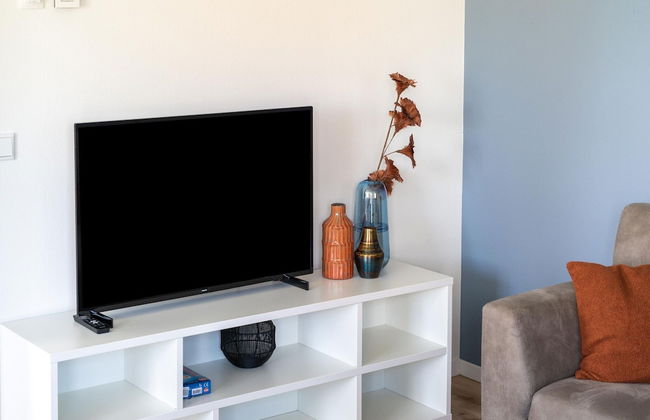 Luxe Stay With Sauna & Garden - Photo 9