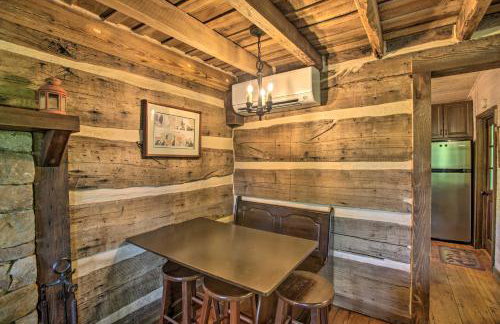 Romantic Log Cabin Escape on Delfosse Winery! - Foto 6