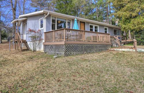 Lake Sinclair Cottage with Deck and Boat Dock! - Foto 20