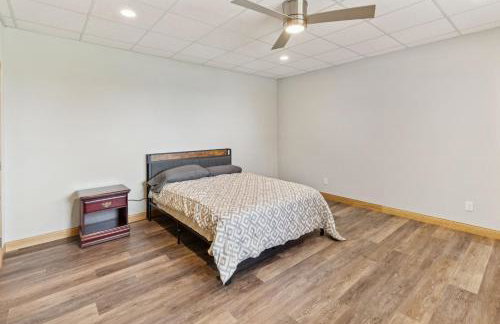 Lakeside 4BR Retreat Private, Peaceful & Scenic villa - Foto 29