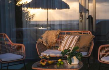 Amber Skies Seafront Retreat - Photo 61