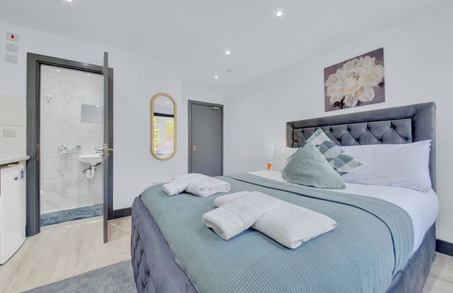 Serviced Ensuite Studio in Feltham London Heathrow - Foto 3