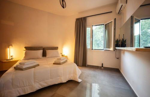 Luxury apartment with rooftop pool in Meronas - Foto 49