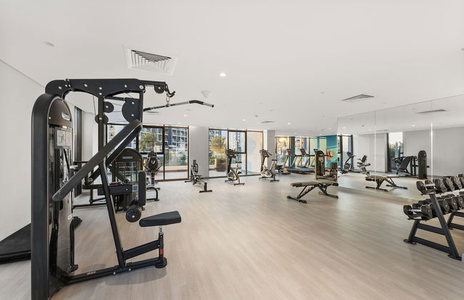 WelHome - Your Dubai Getaway: Cozy Studio at Azizi Rivera 4 - Photo 20