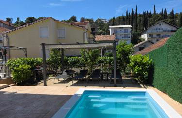 Beautiful Holiday Home "Villa Relax Oasis" - Foto 4