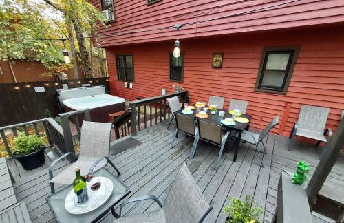 Chalet renovated Near Casino, Camelback , Kalahari 4bdrms firepit hot tub game room - Foto 35