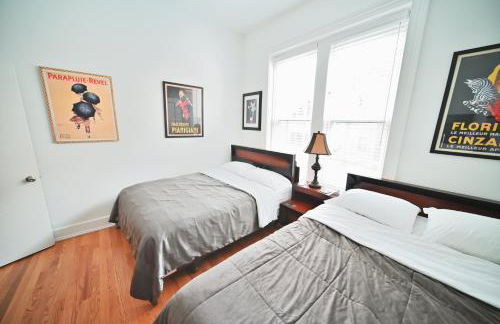 Stone Mansion Sleeps 10-20 Free TV & Parking - Foto 18