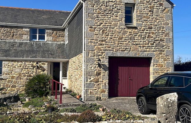 Triskele Detached Characteristic Home Sleeps 10 - Foto 1