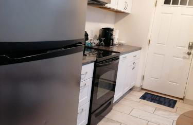 Great motherlaw apartments with your own entrance! - Foto 44