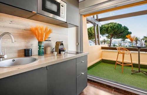 Nuit D'Ambre Port Nature - studio cosy - parking - climatisation - Village Naturiste - Foto 10