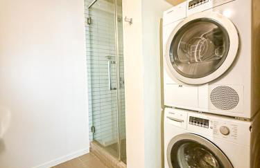 Stylish 2BR Loft with Top-Tier Amenities - 104 - GL - Foto 10