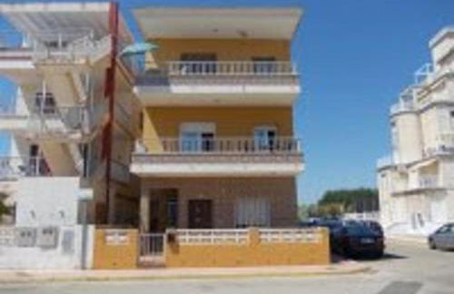 4 Bedrooms Apartament-2 minutes walk to Seafront - - Foto 1