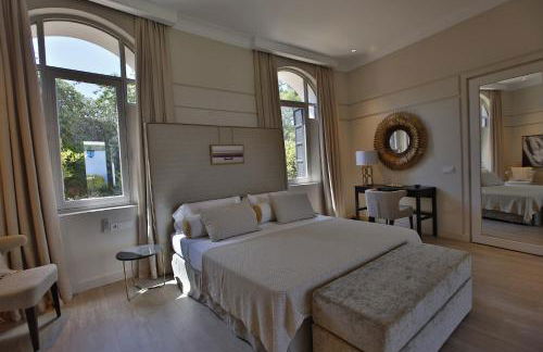 Amazing Ibiza Villa Can Icarus 6 Bedrooms Perched On A Cliff Overlooking The Beach Of Cala Moli San Jose - Foto 16