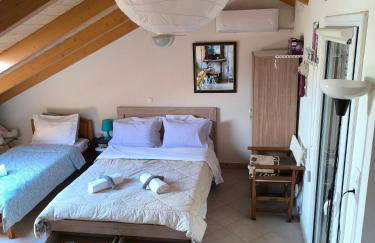 AB Preveza Apartments-15 Meters Over the Sea Attic & Alexander's the Great Executive Suite - Photo 35