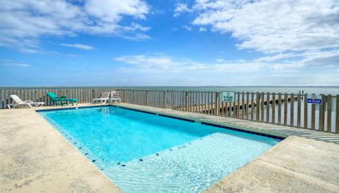 Sleeps 26 2 Homes w/ Waterfront Pool + Boat Dock Laguna Village Escape - Foto 4, Other