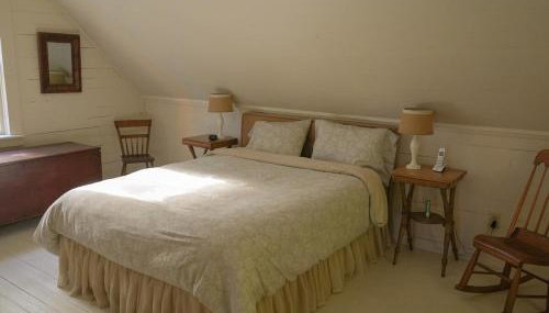 Charming 1-bedroom Waterfront Cottage in Morgan VT - Foto 4