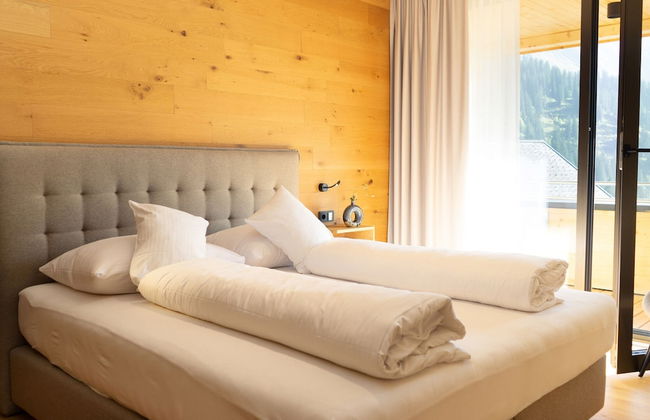 Apartment in Schrocken Near Ski Arlberg - Photo 4