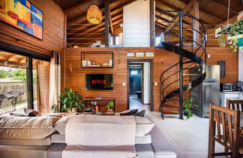 Cabana Aconchegante a 800m da Praia com 4 Quartos, Lareira Externa, Aquecedor em 2 Quartos, Netflix e Pet Friendly - Foto 43