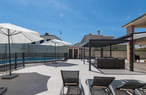 Villa con barbacoa para familias - Foto 15